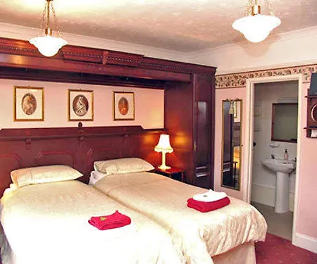 Gasthuis Dolphin 4*